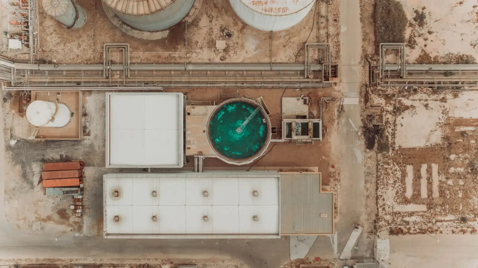 新型墙材与传统红砖对比分析：孝感制砖企业谈建材选型要点