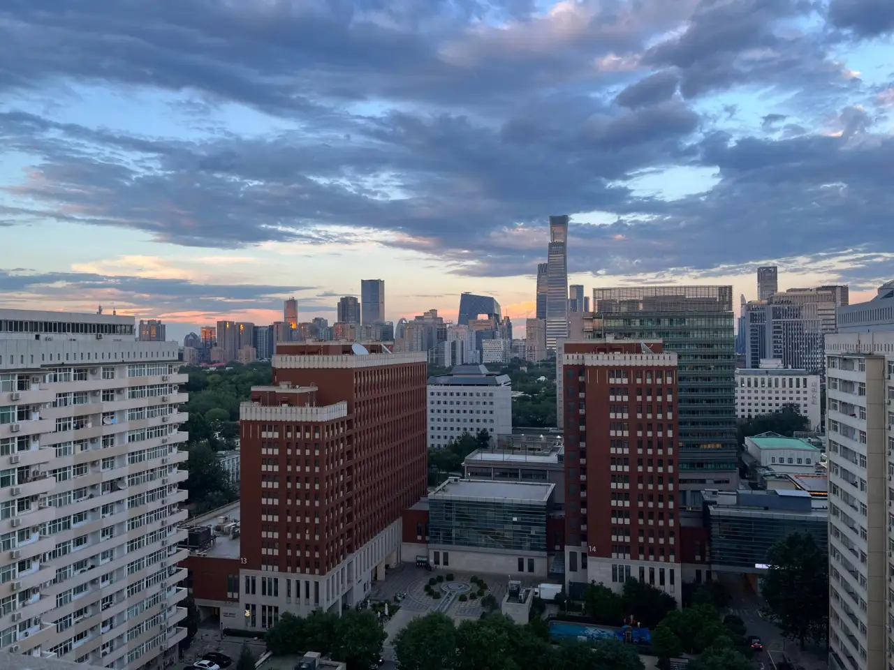 孝感联承制砖与普通砖材性能对比及工程应用分析